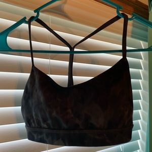 Size 4 lululemon sports bra
